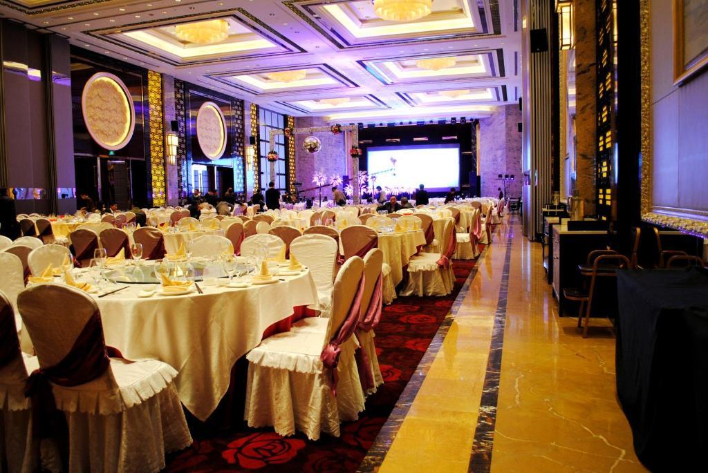 Datong Weidu International Hotel Zewnętrze zdjęcie